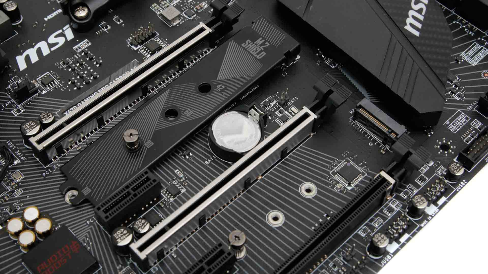 Néhány mm-t híznak az új, PCIe 5.1 meghajtók.